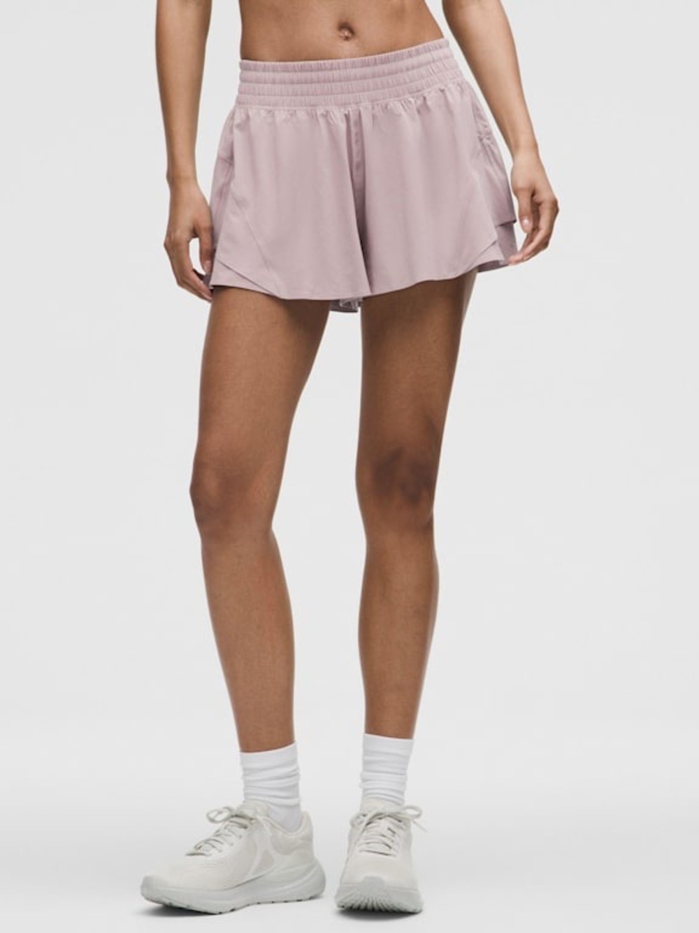 Lululemon gray mauve Women's Athletic shake it out Shorts size large